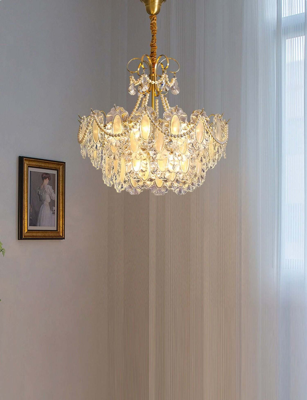 Vatina Chandelier