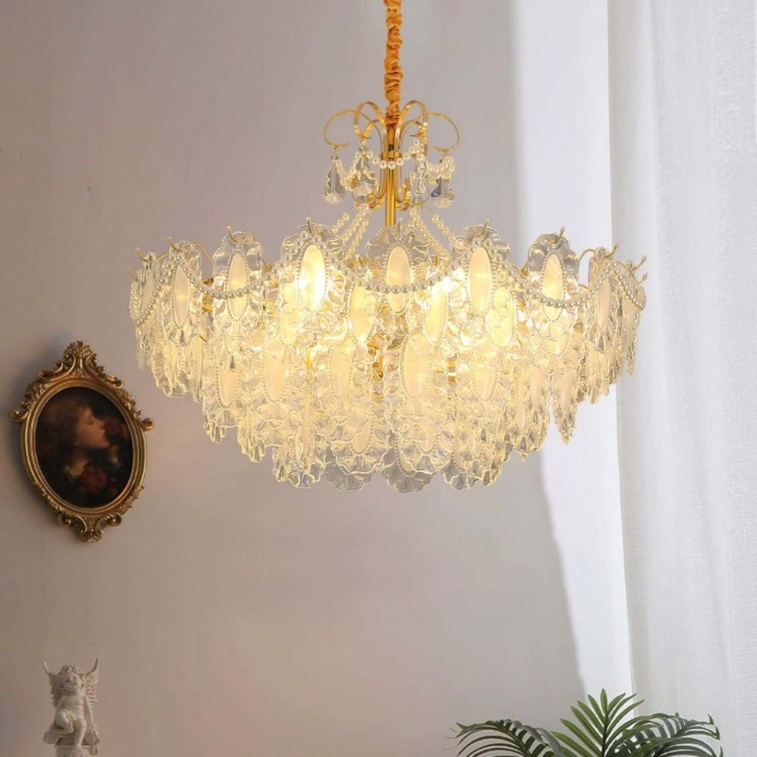 Vatina Chandelier