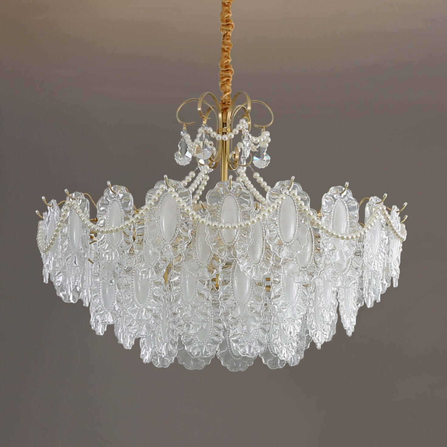Vatina Chandelier