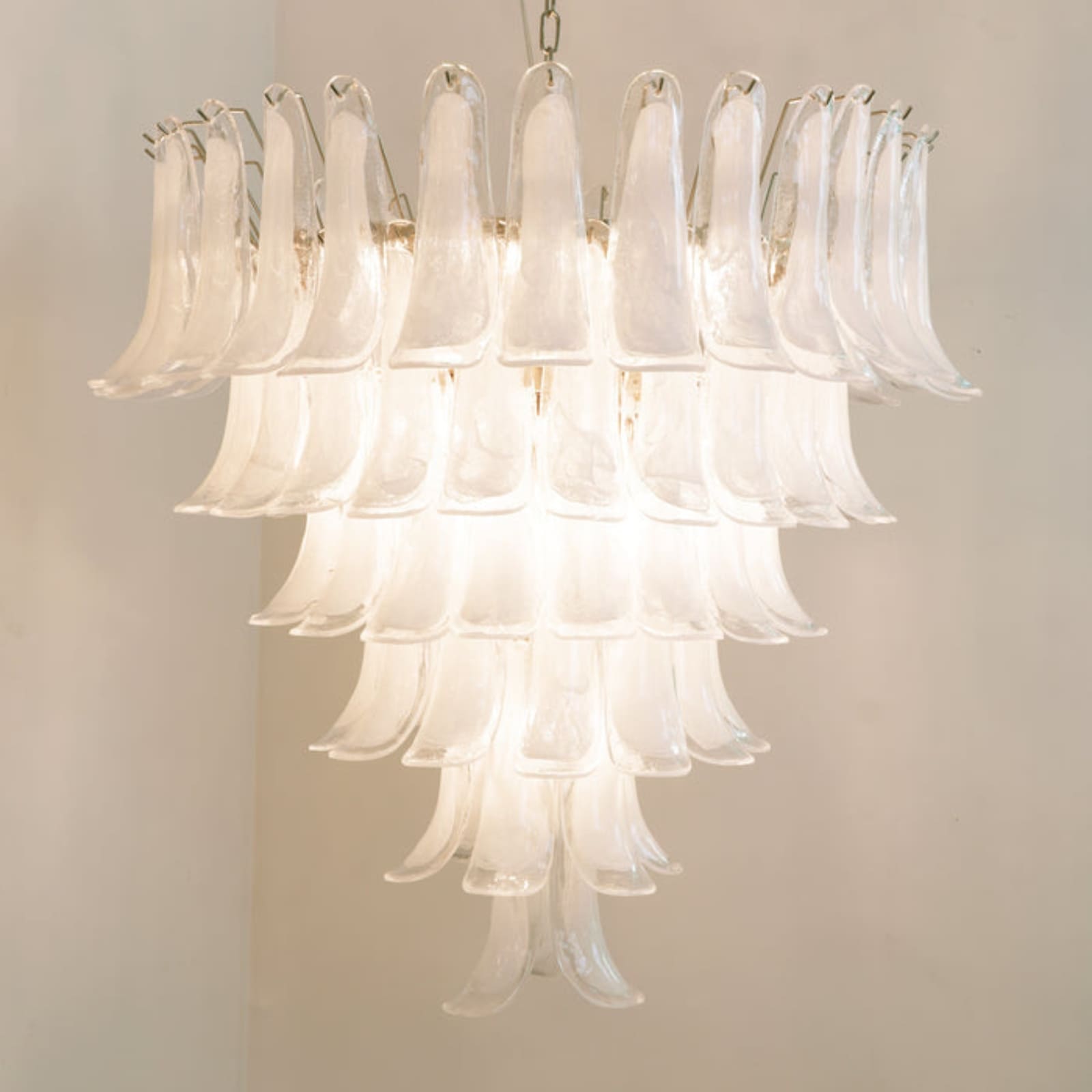 Vekla Chandelier