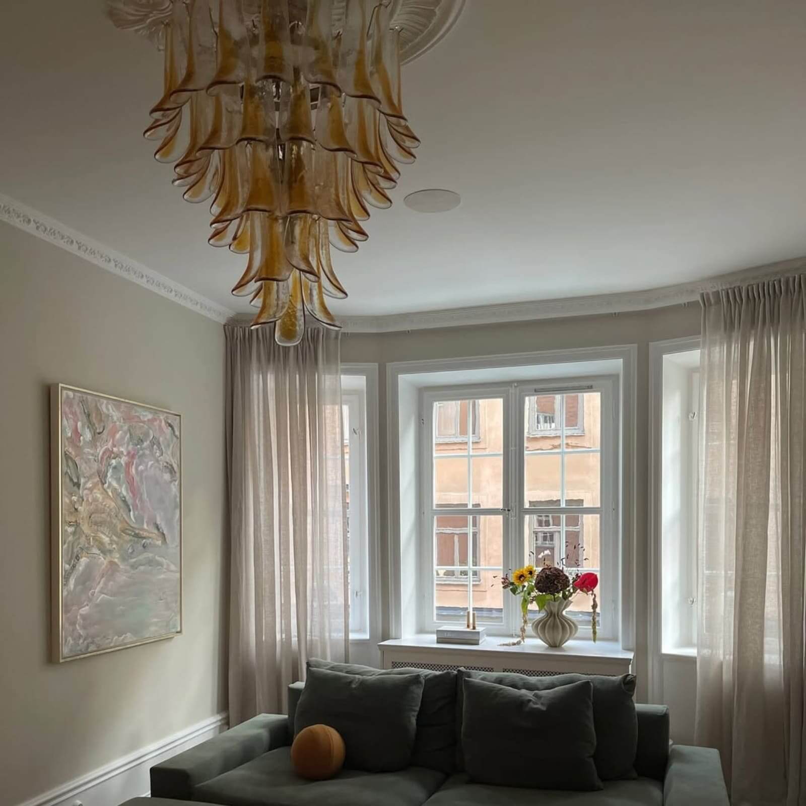 Vekla Chandelier