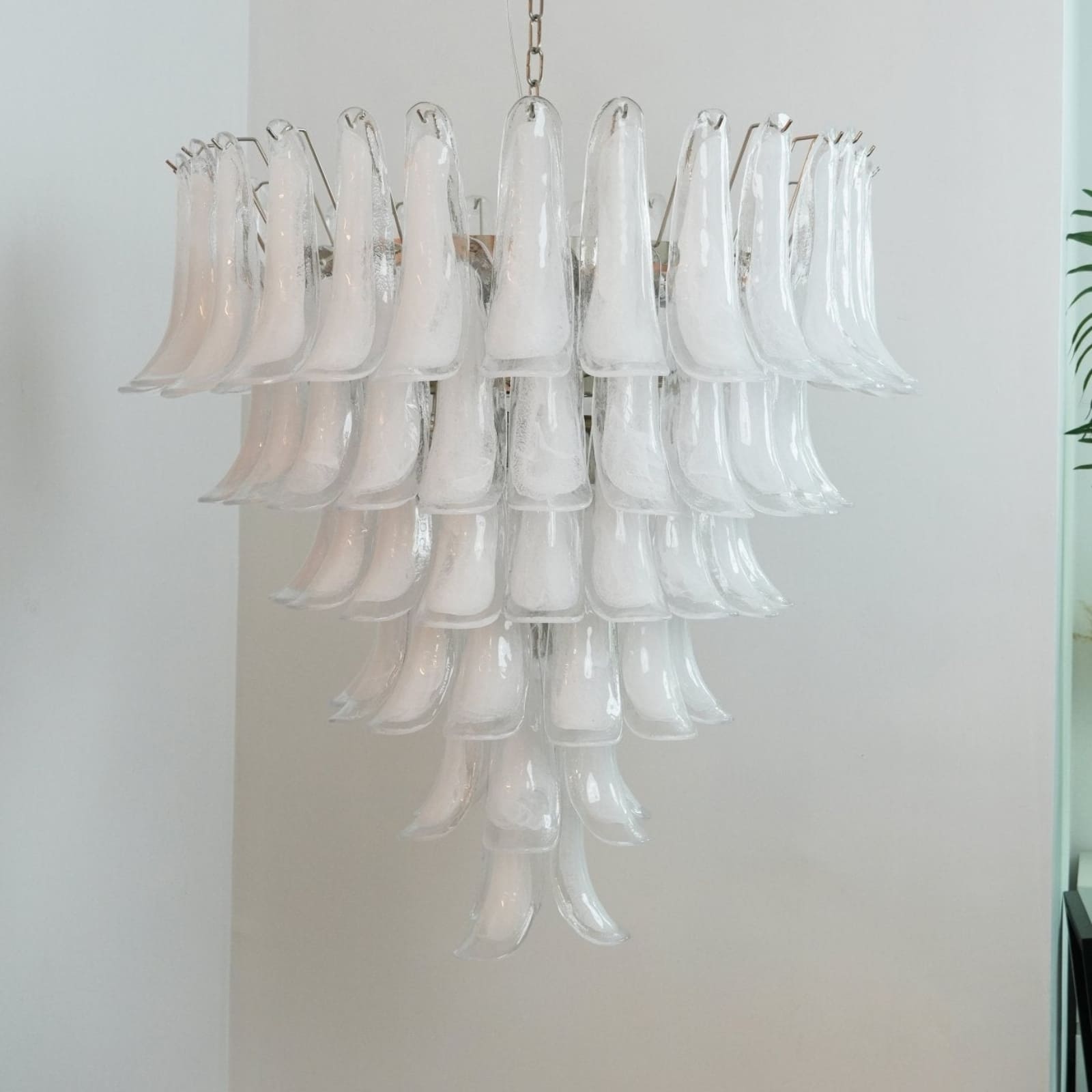 Vekla Chandelier