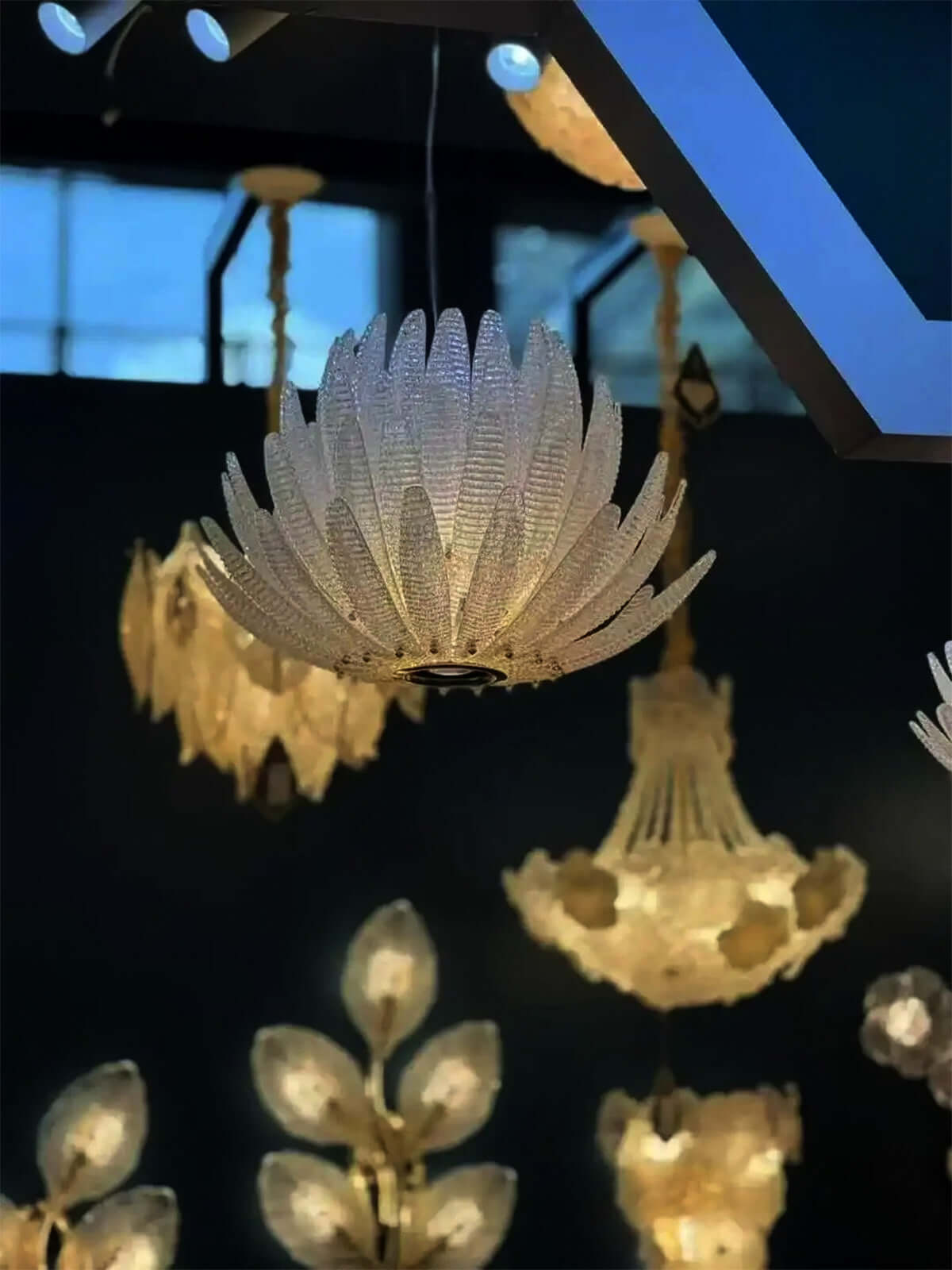 Veliro Chandelier