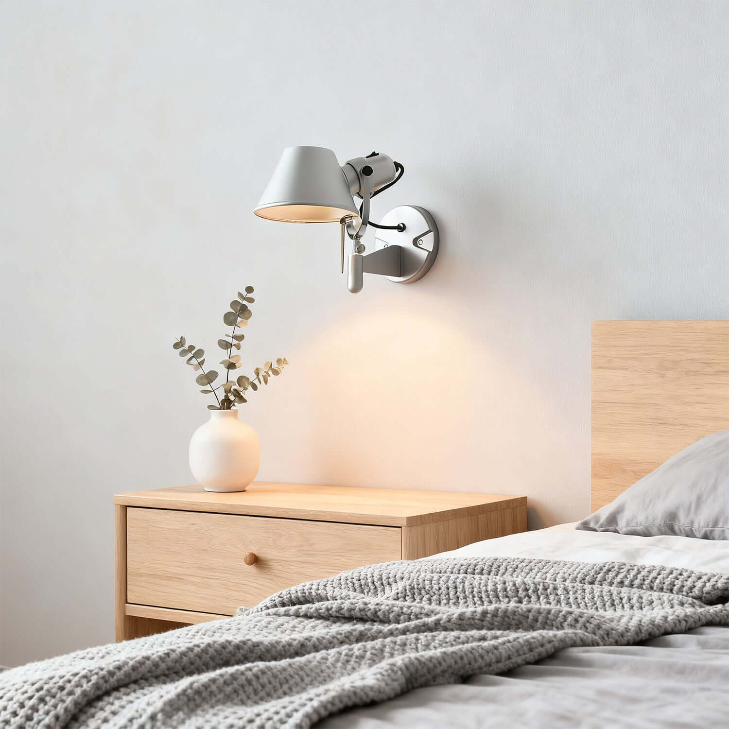 Velmoro Wall Sconce