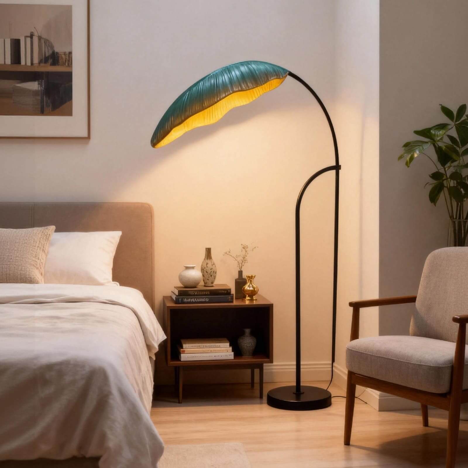 Veluma Floor Lamp