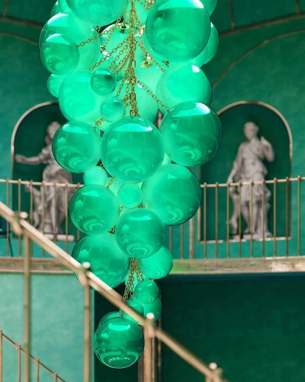 Velymo Chandelier
