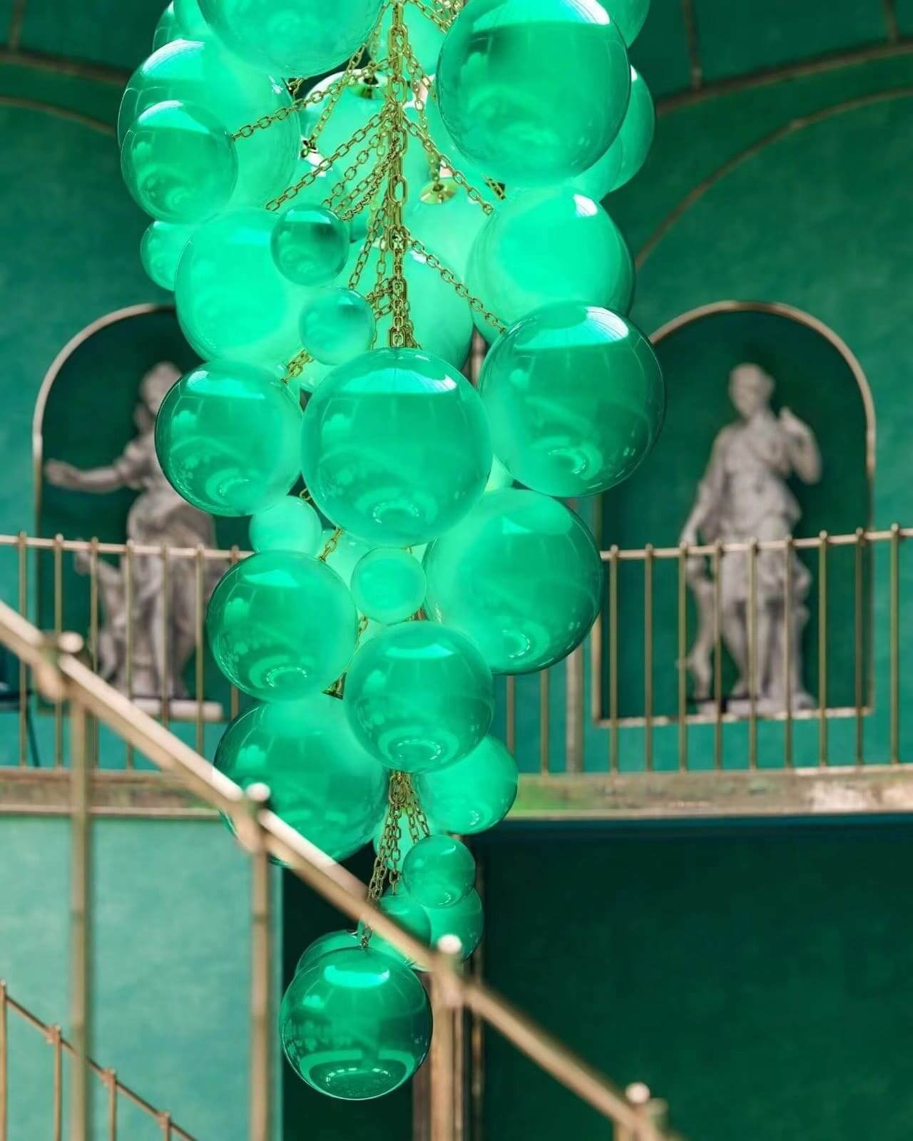 Velymo Chandelier