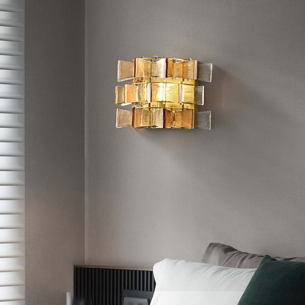 Vexano Wall Lamp
