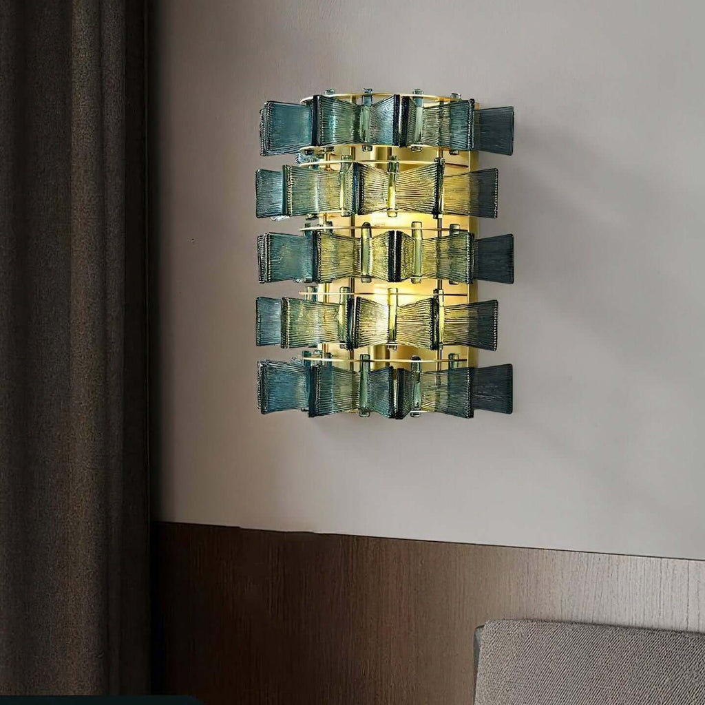 Vexano Wall Lamp