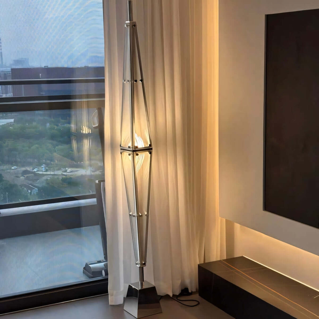 Veyora Floor Lamp
