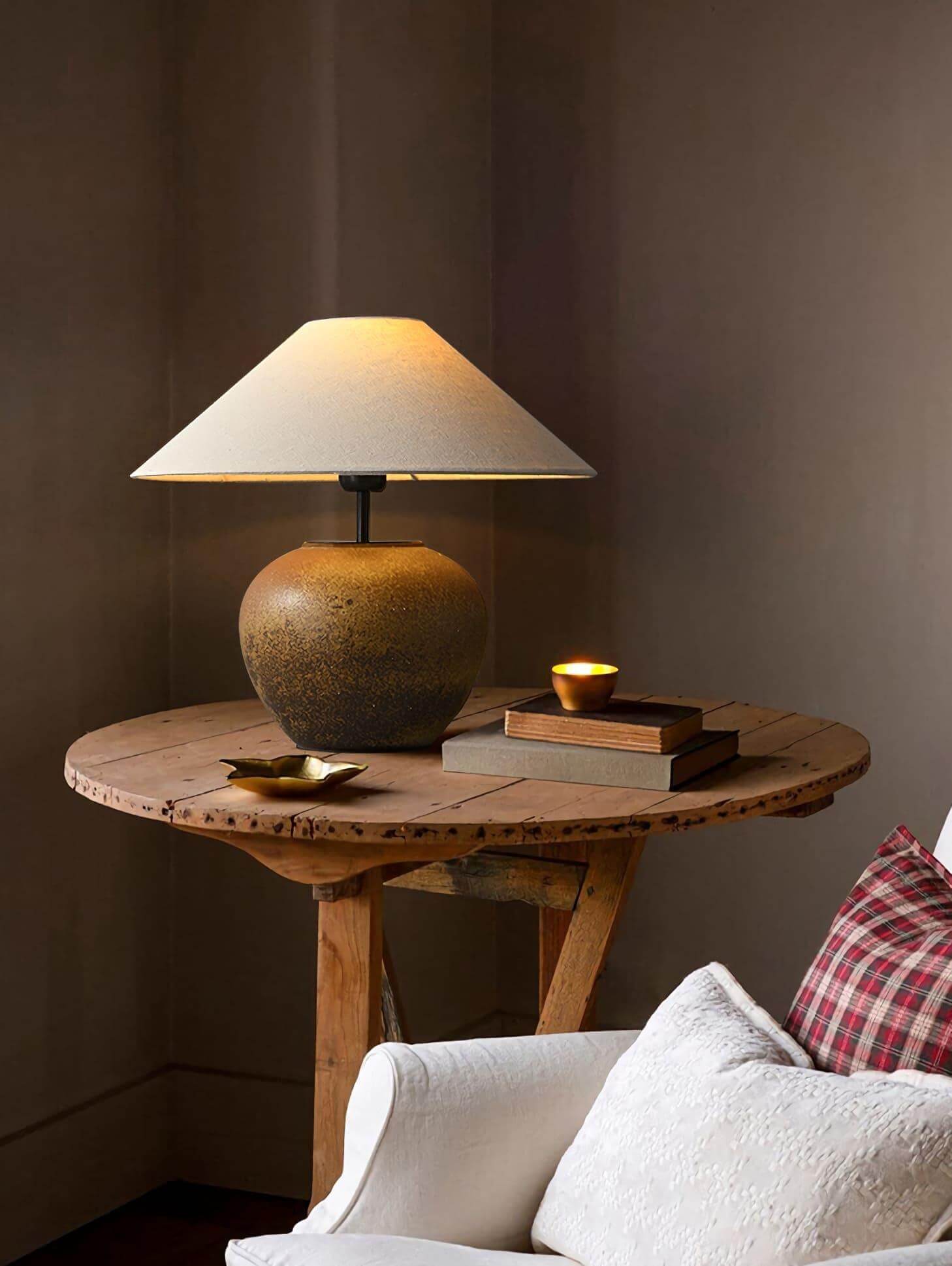 Vintage Ceramic Table Lamp