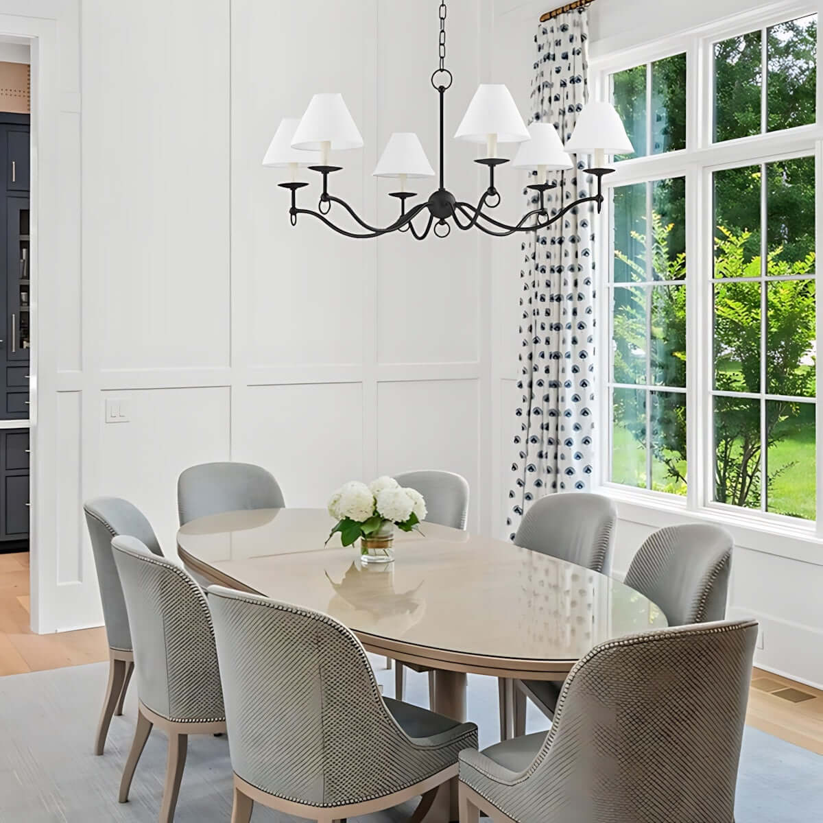 Vorlinix Chandelier
