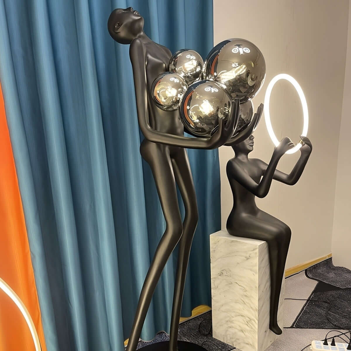Vornix Floor Lamp