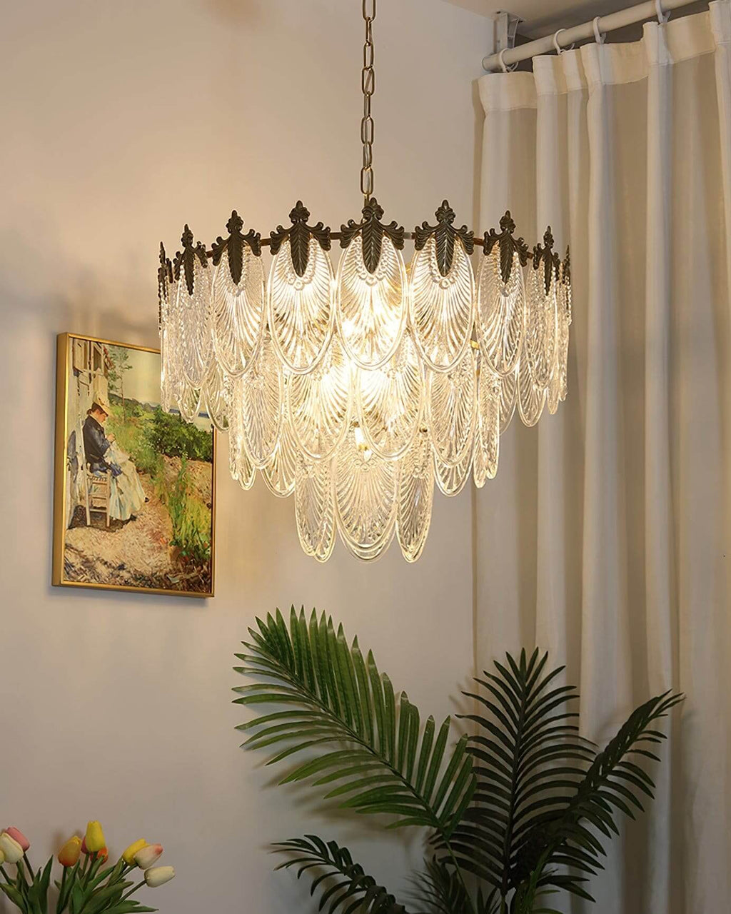 Vynoxi Chandelier
