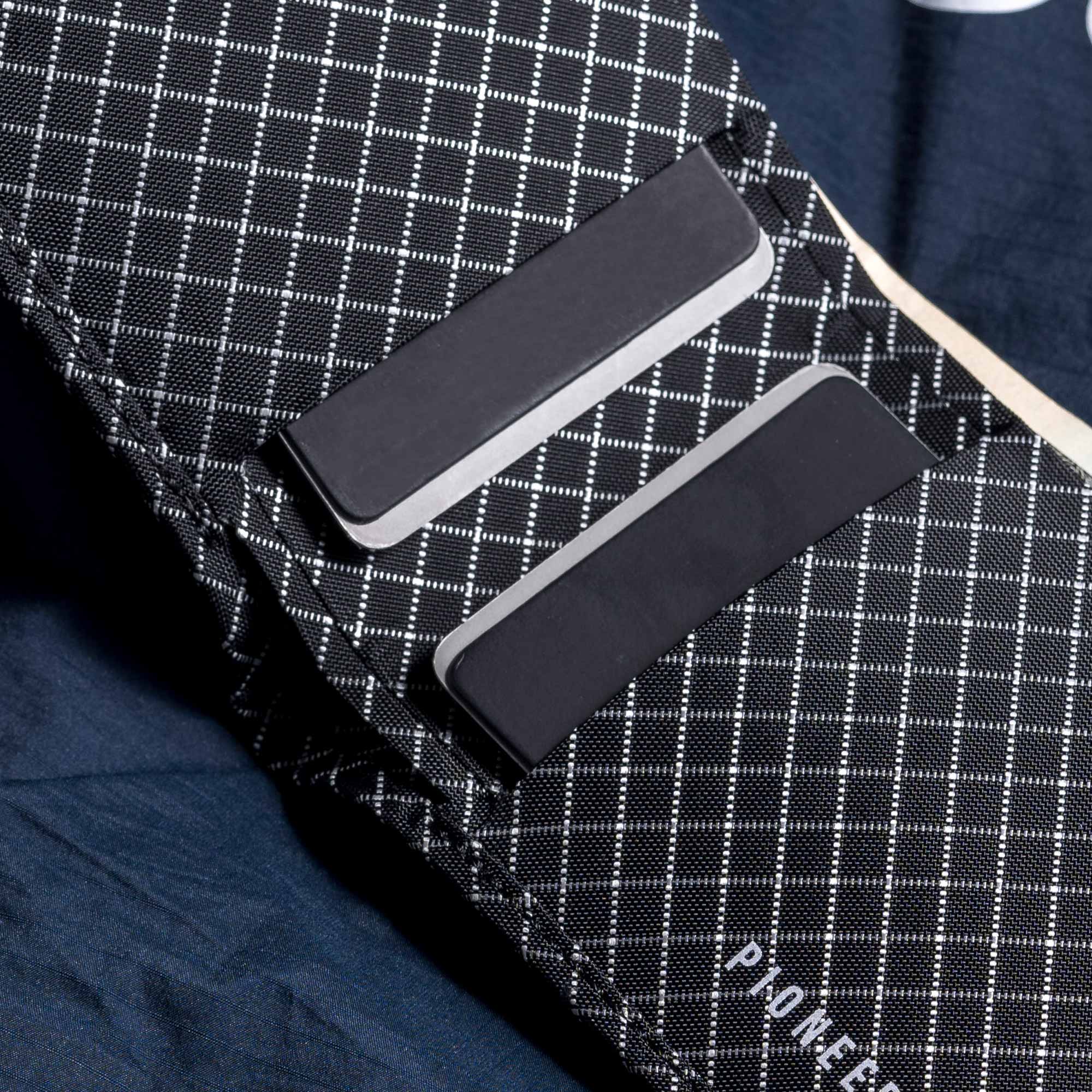 The Flyfold Wallet