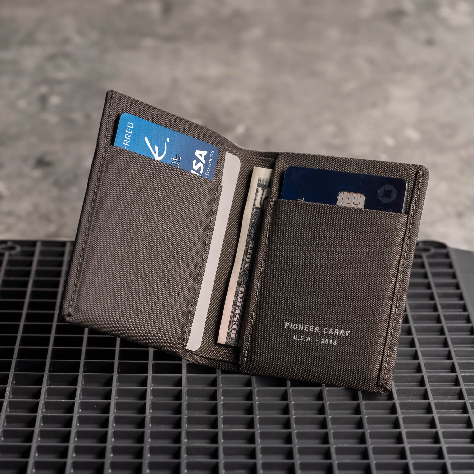 Matter Bifold