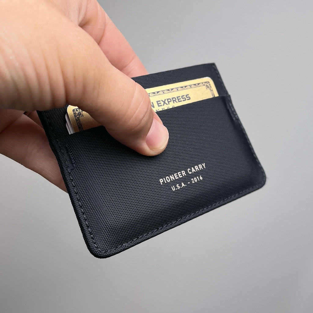 Molecule Cardholder