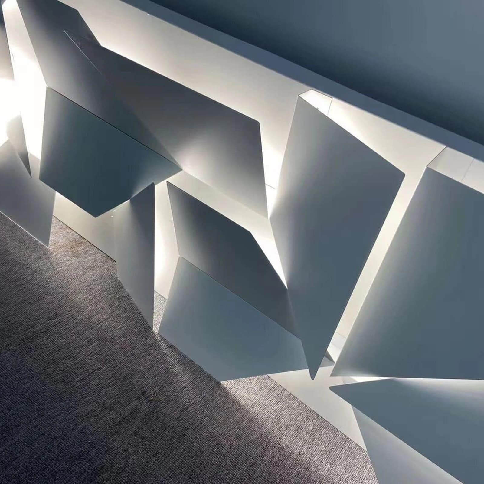Wall Shadows Wall Lamp