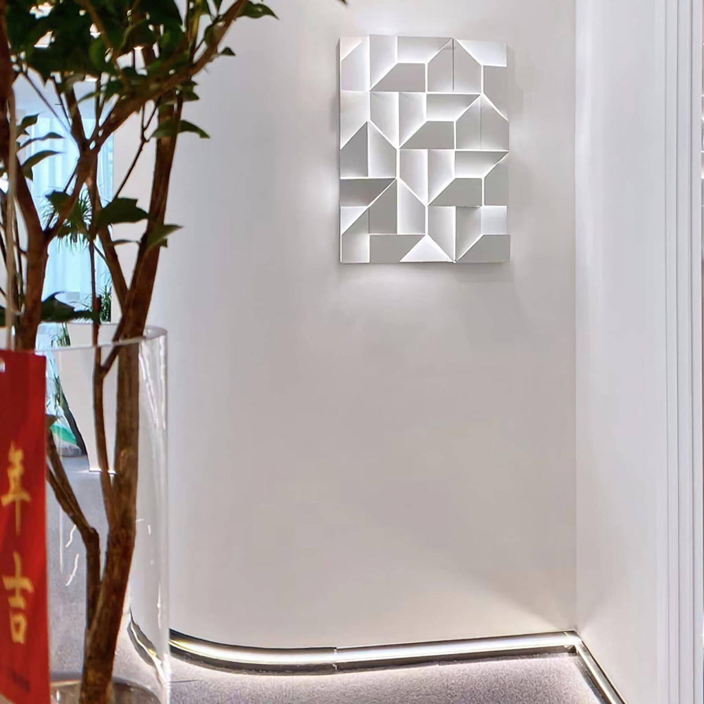 Wall Shadows Wall Lamp