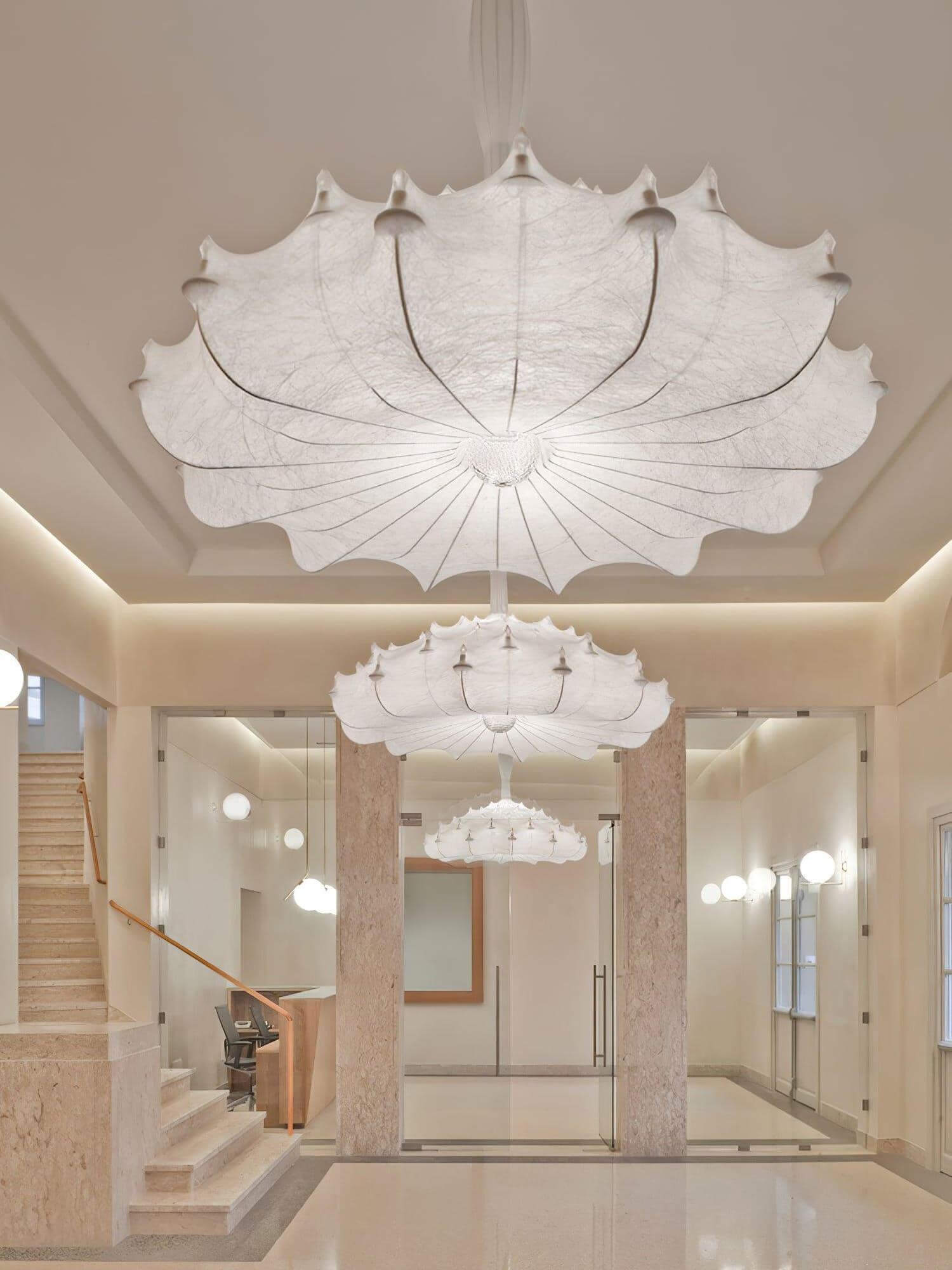 White Ghost Pendant Lamp