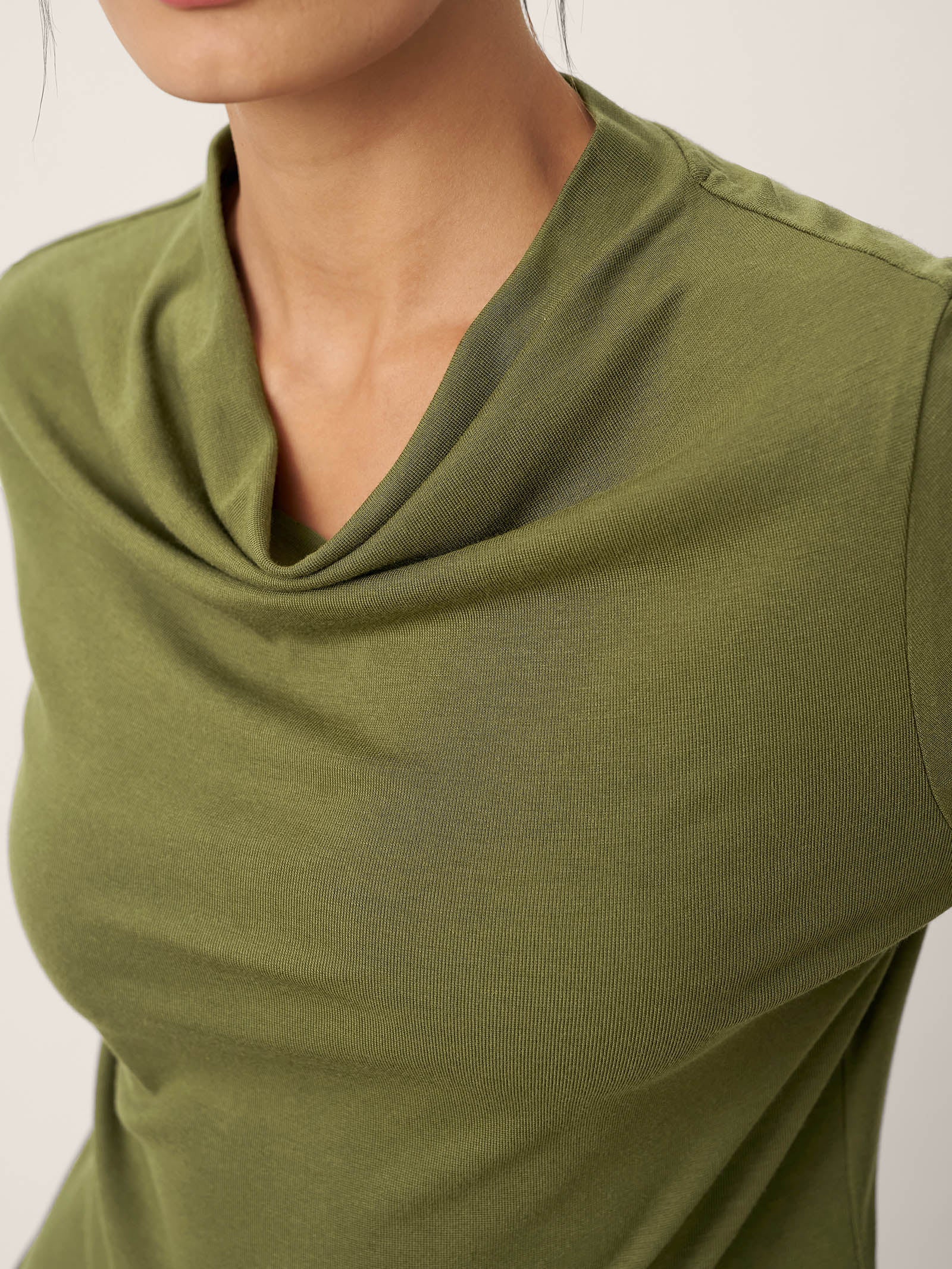 Wool Cowl Drape Stretch Long Sleeve Top INEKE