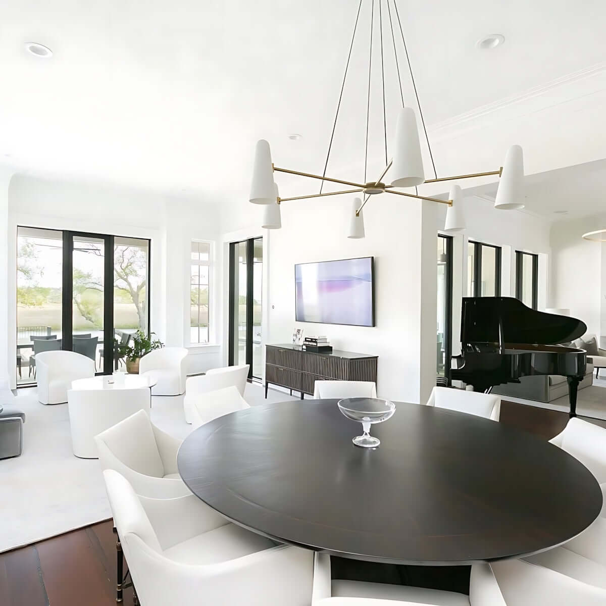 Xarvilo Chandelier