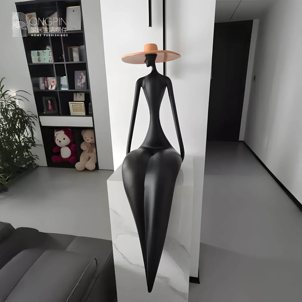 Xurela Sculpture