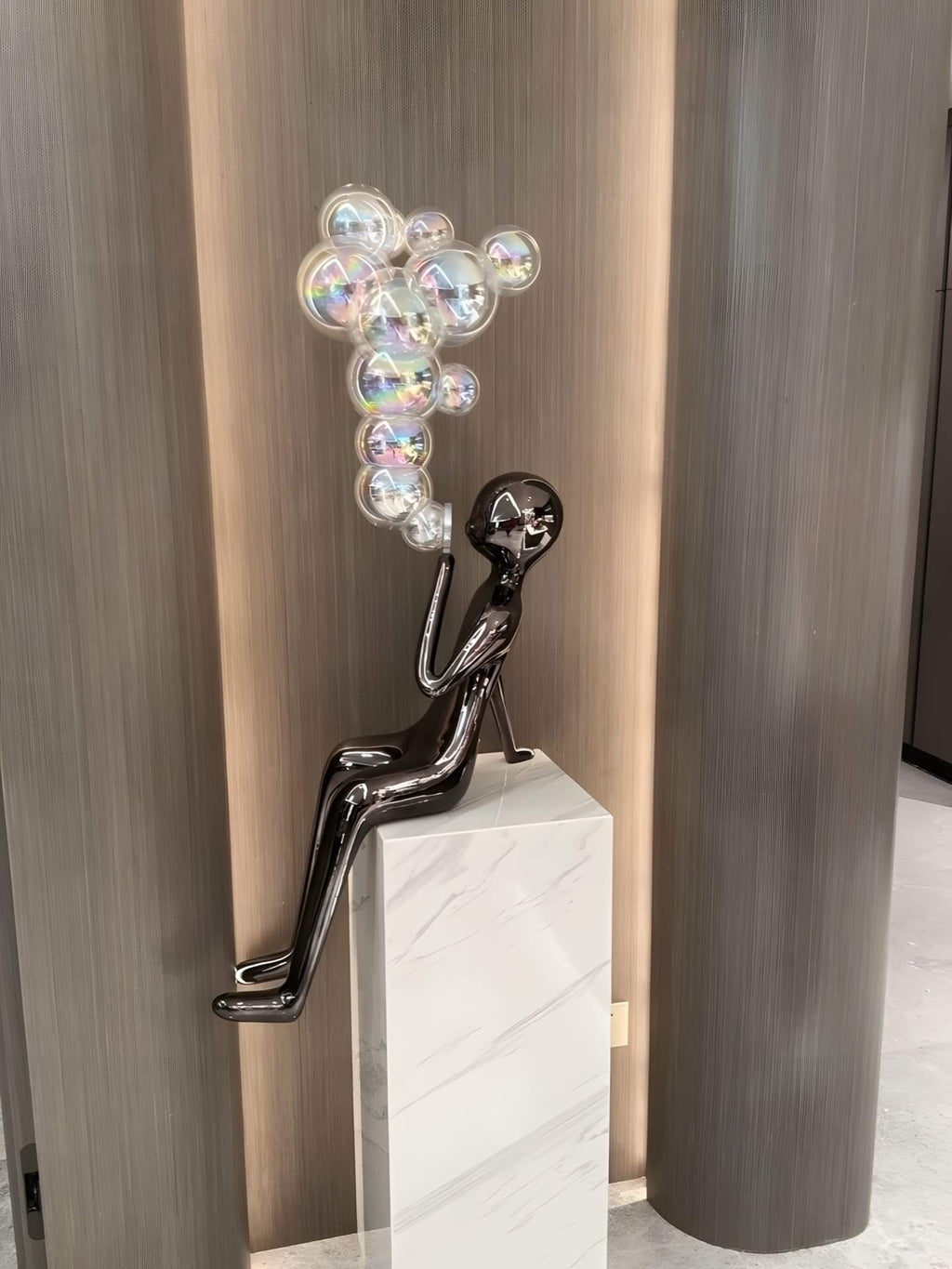 Xynka Sculpture