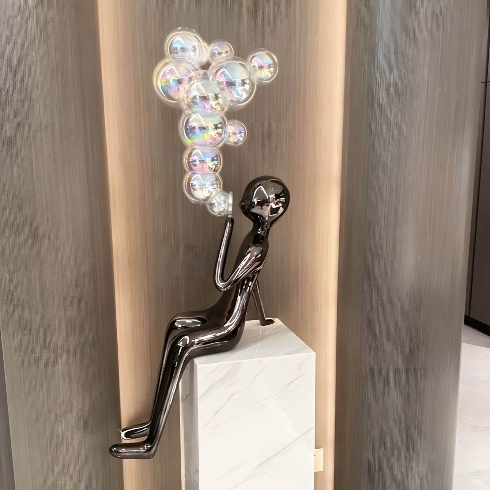 Xynka Sculpture