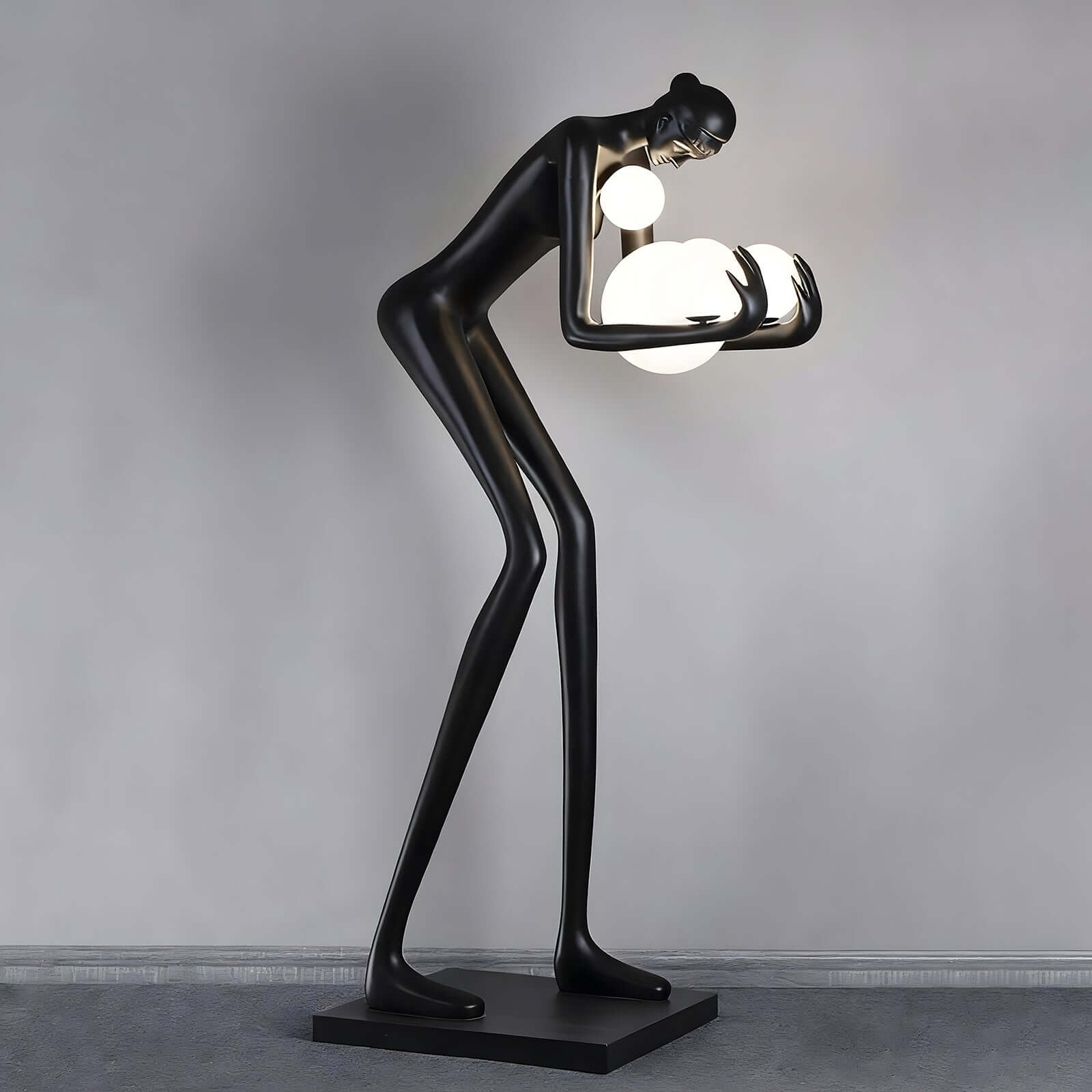 Zavon Sculptural Floor Lamp
