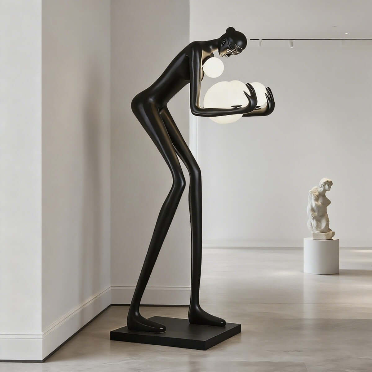 Zavon Sculptural Floor Lamp