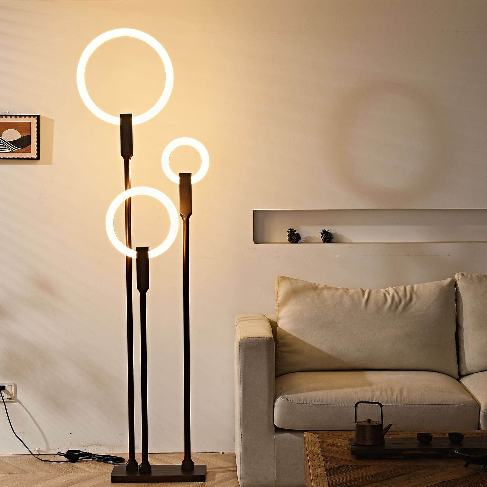 Zereen Floor Lamp