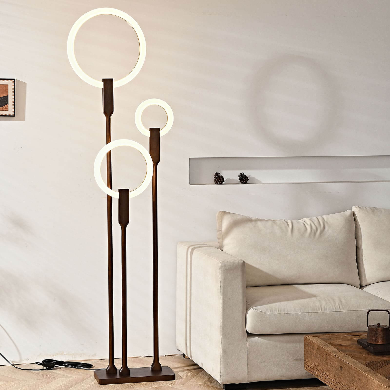 Zereen Floor Lamp