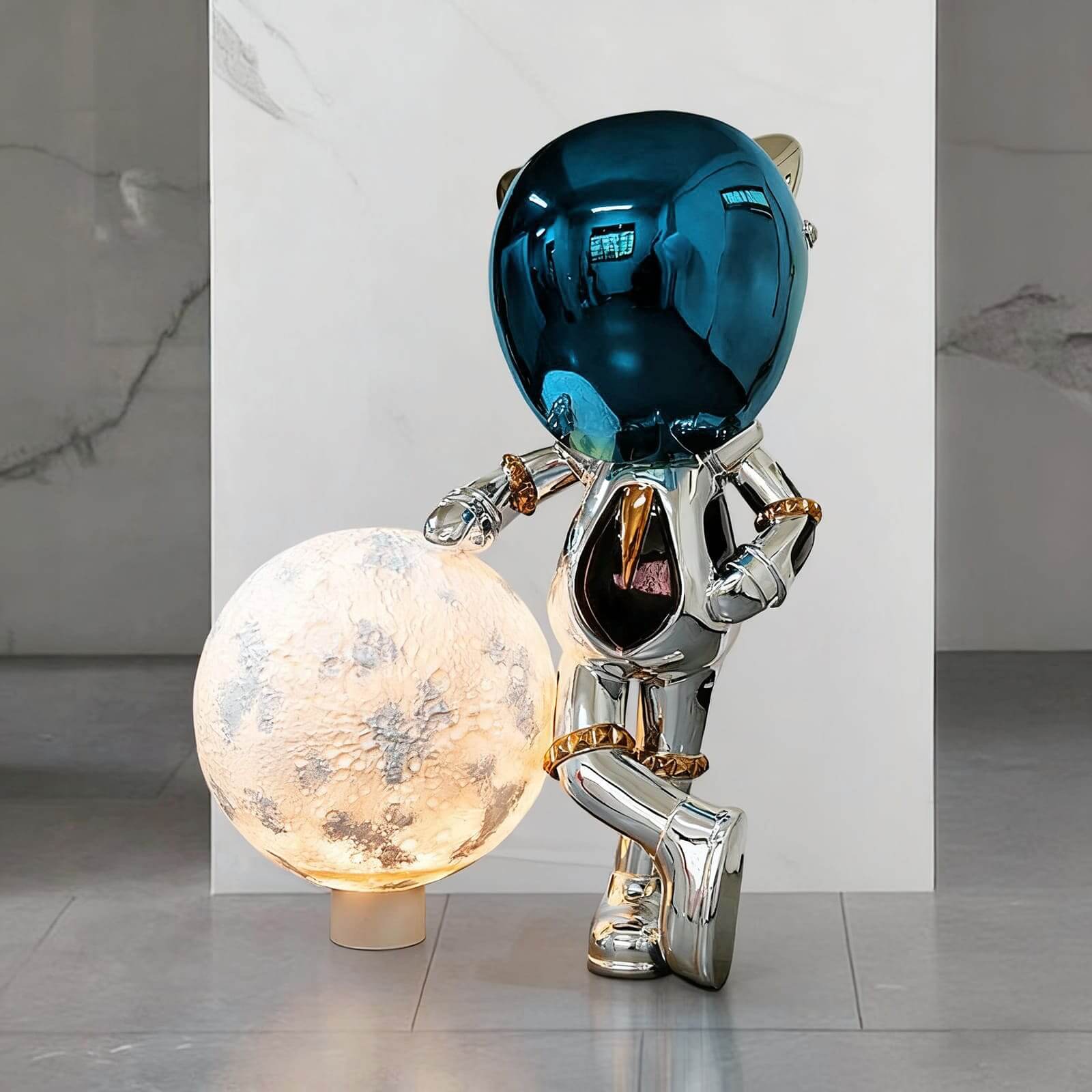 Zevilo Sculpture