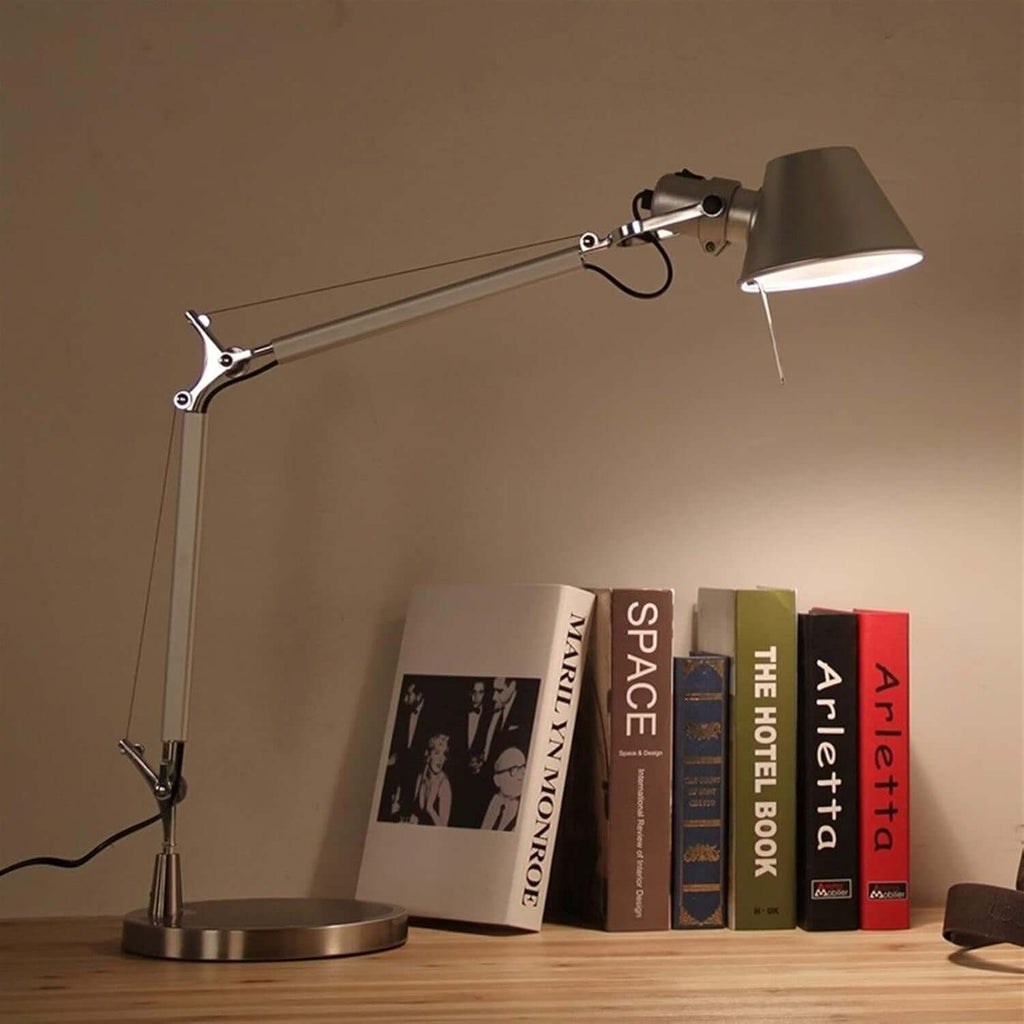 Xirula Table Lamp