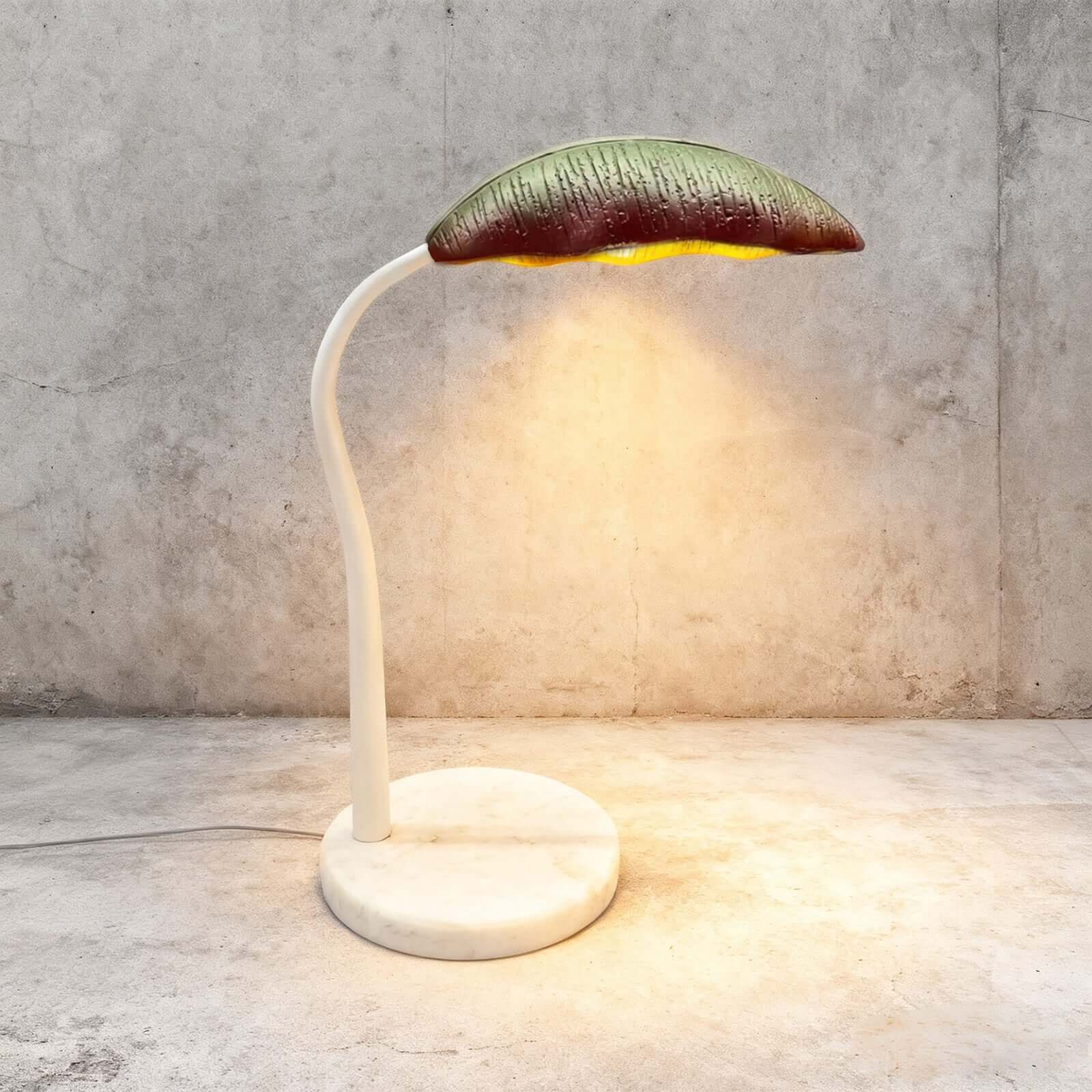 Luvomi Sculpture Table Lamp