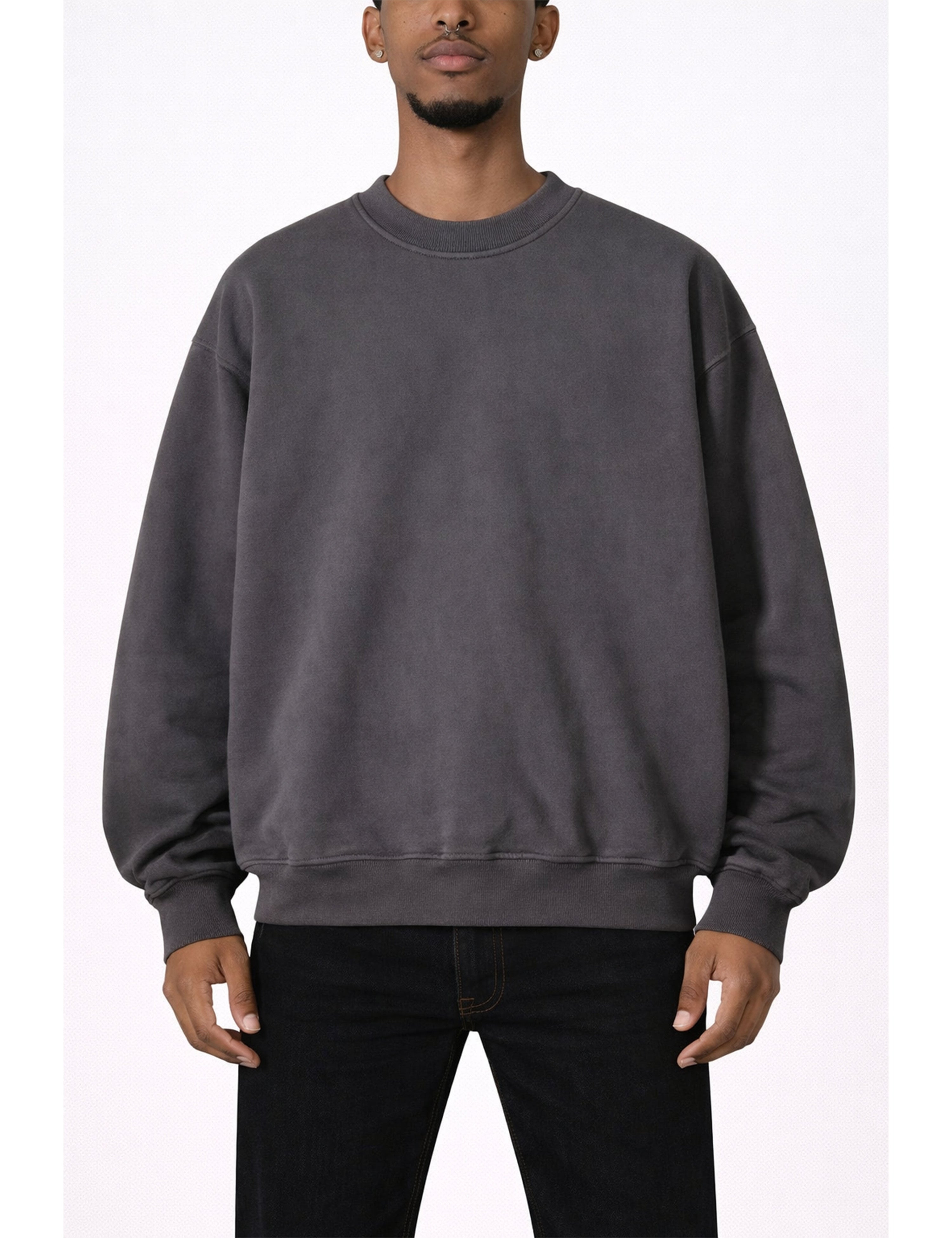 GREY VINTAGE CREWNECK