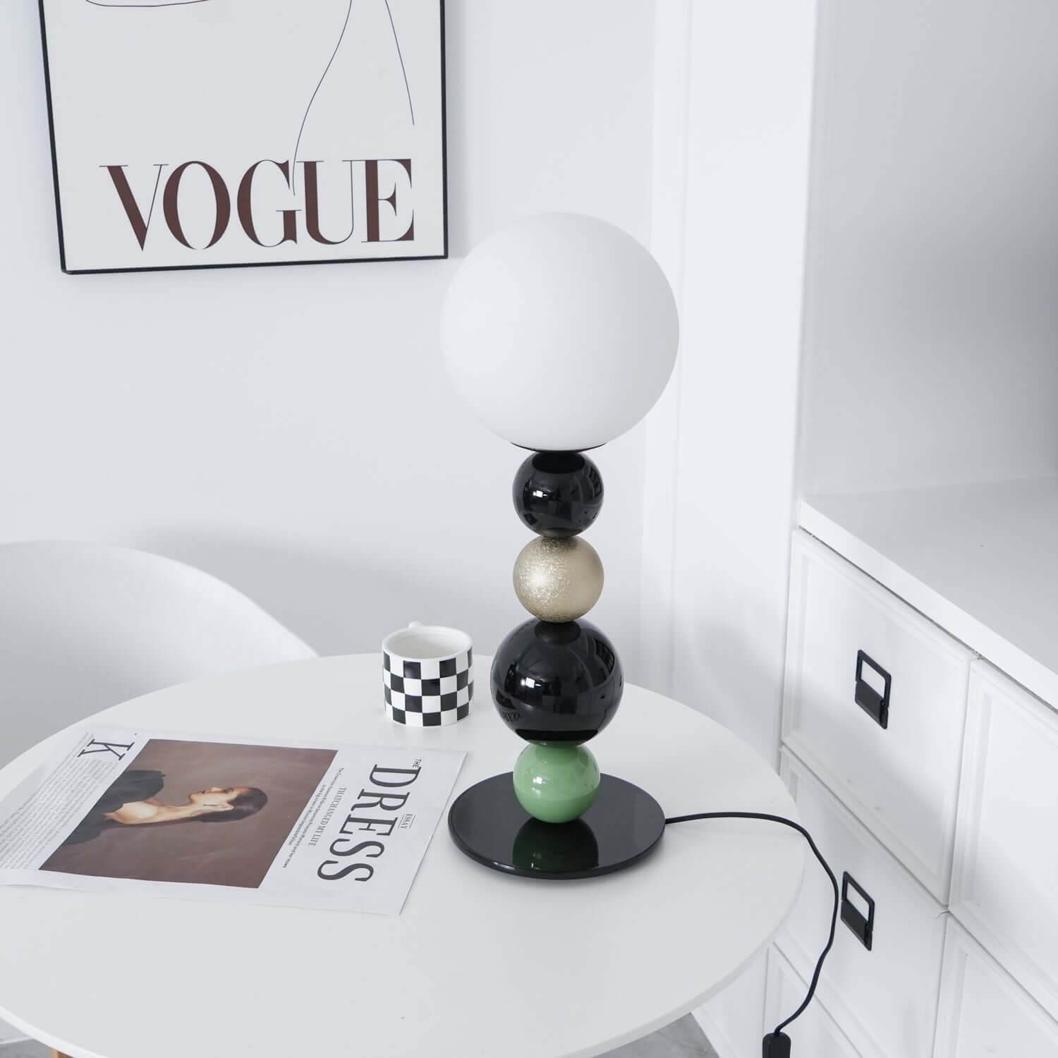 Ball String Table Lamp