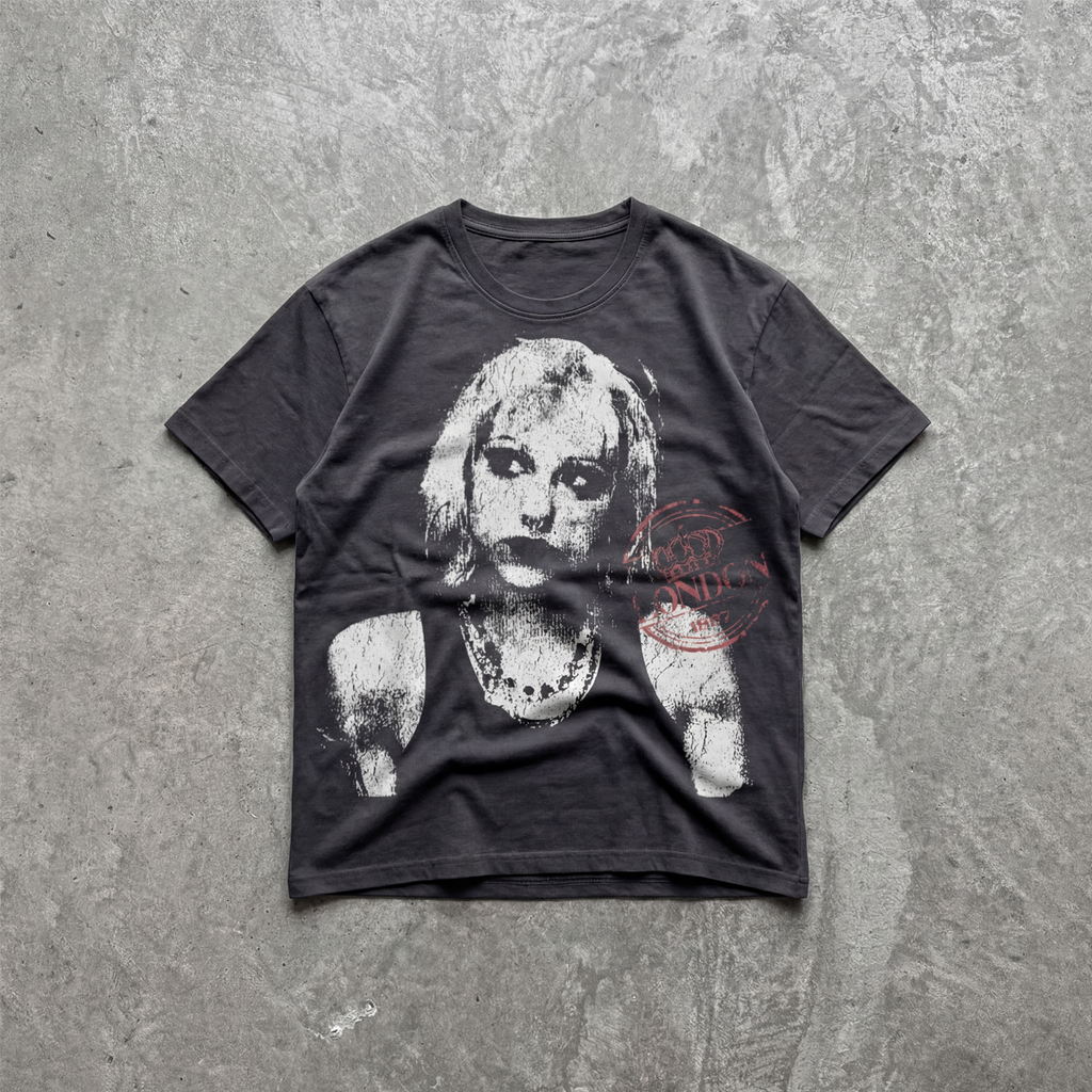 London Tee Black Streetwear Graphic Y2K Unisex Regular Fit Crew Neck T Shirt 220GSM Cotton