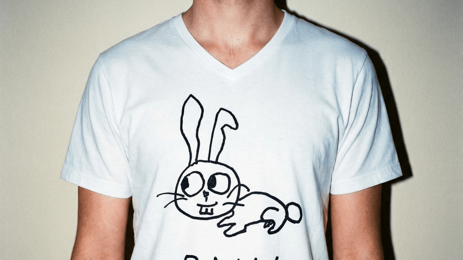 Bunny - V-Neck T-Shirt