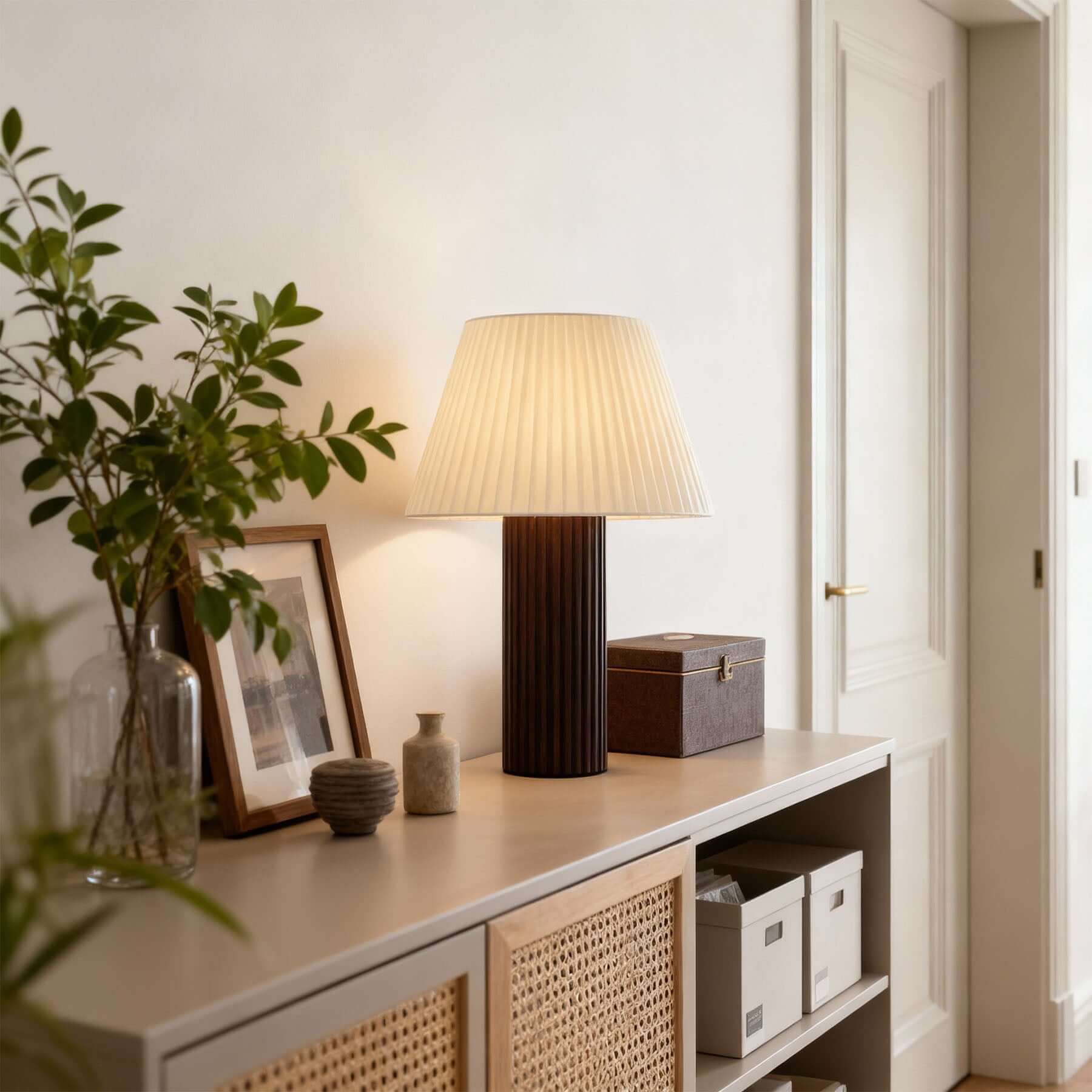 Cavli Table Lamp