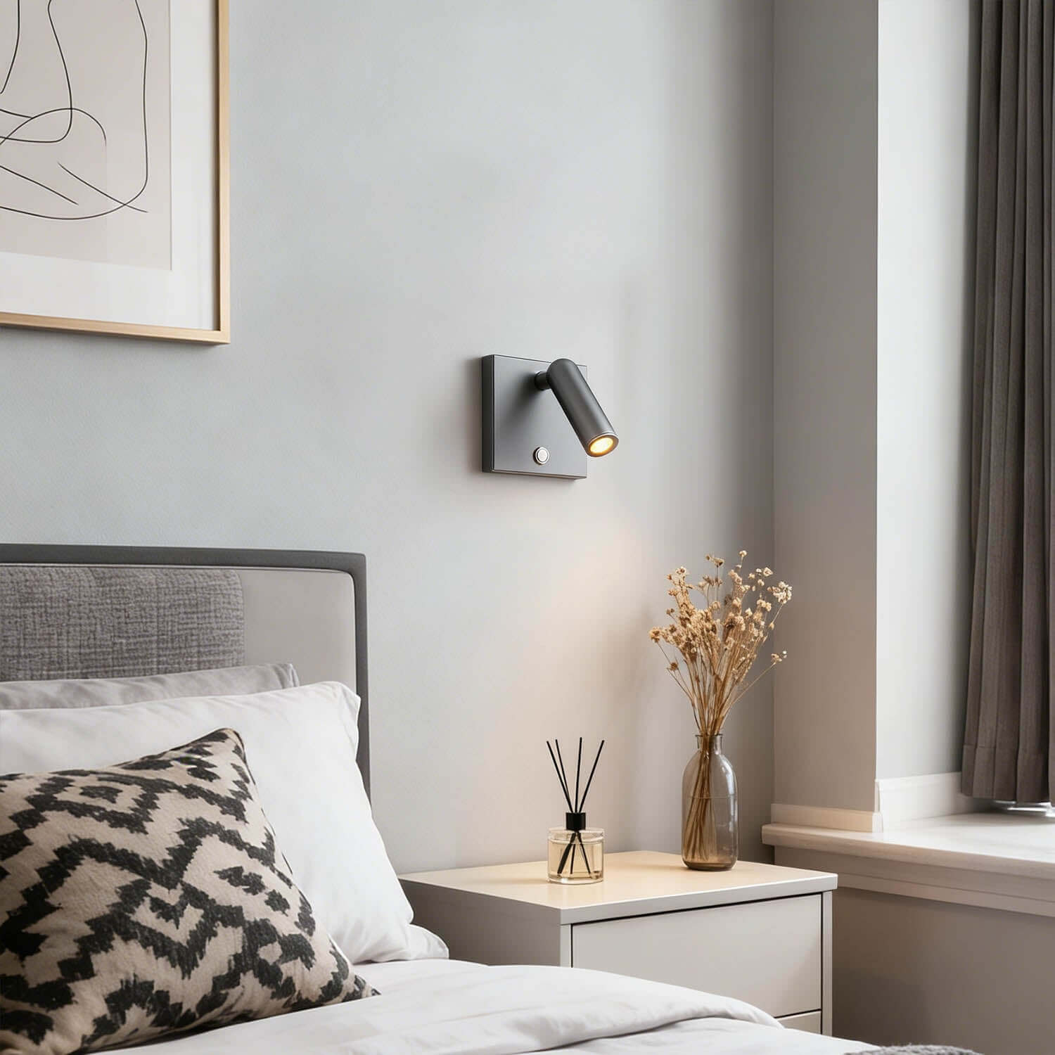Cevro Wall Light