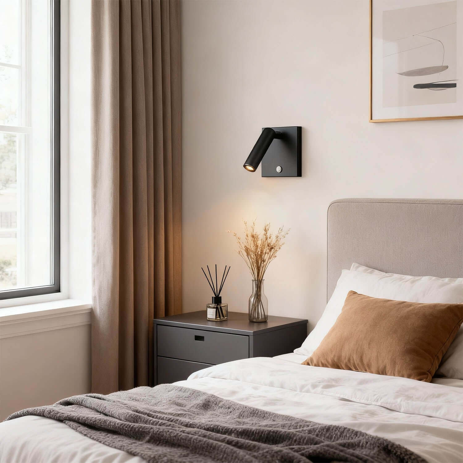 Cevro Wall Light