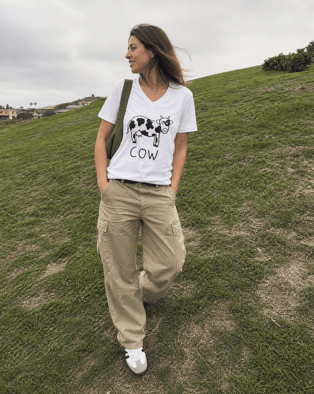 Cow - Women's V-Neck Tee