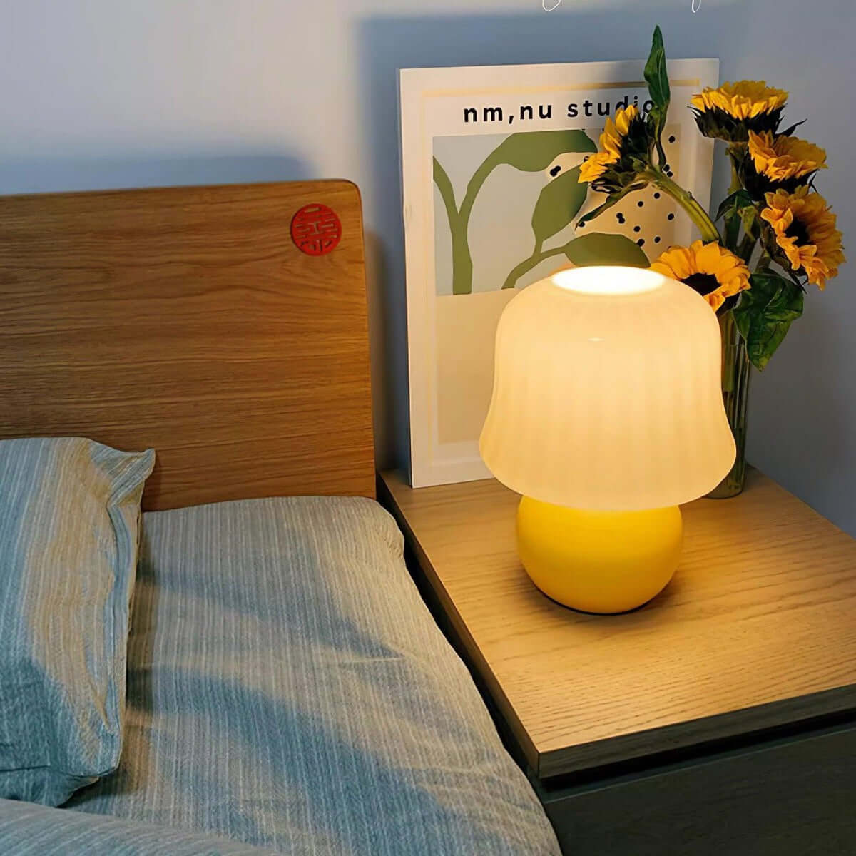Cream Mushroom Table Lamp