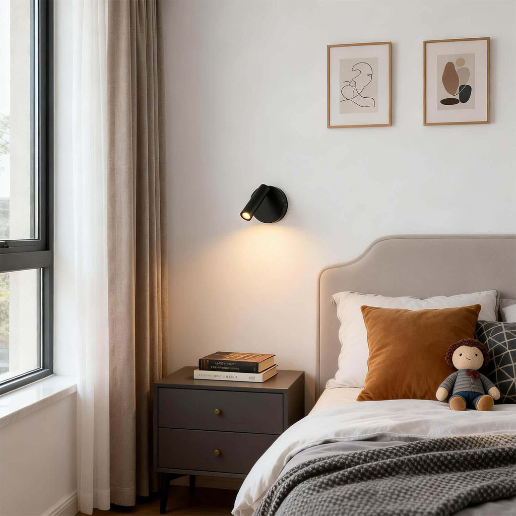 Davor Wall Light