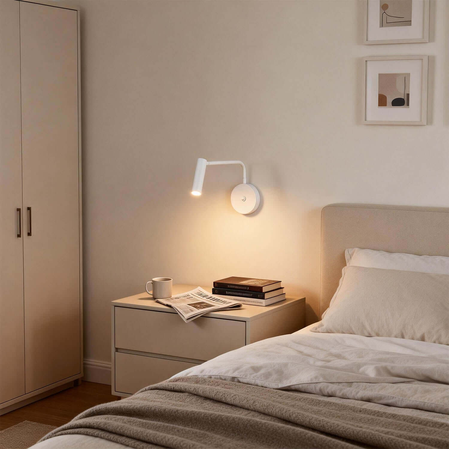 Dymor Wall Light