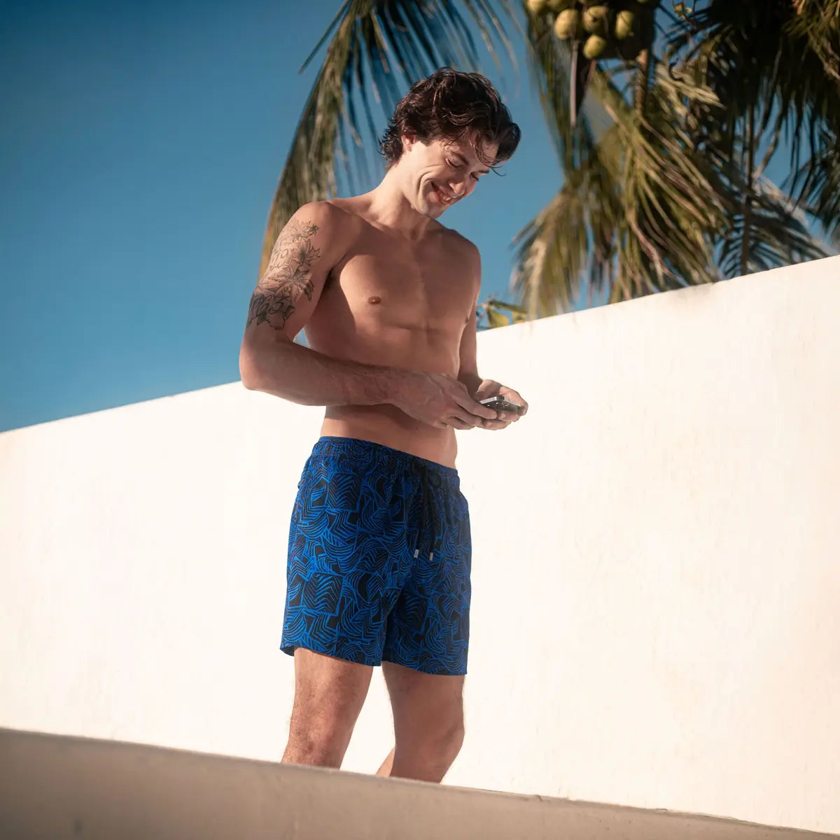 Men’s Premium Compression-Lined Hybrid Shorts – Enigma