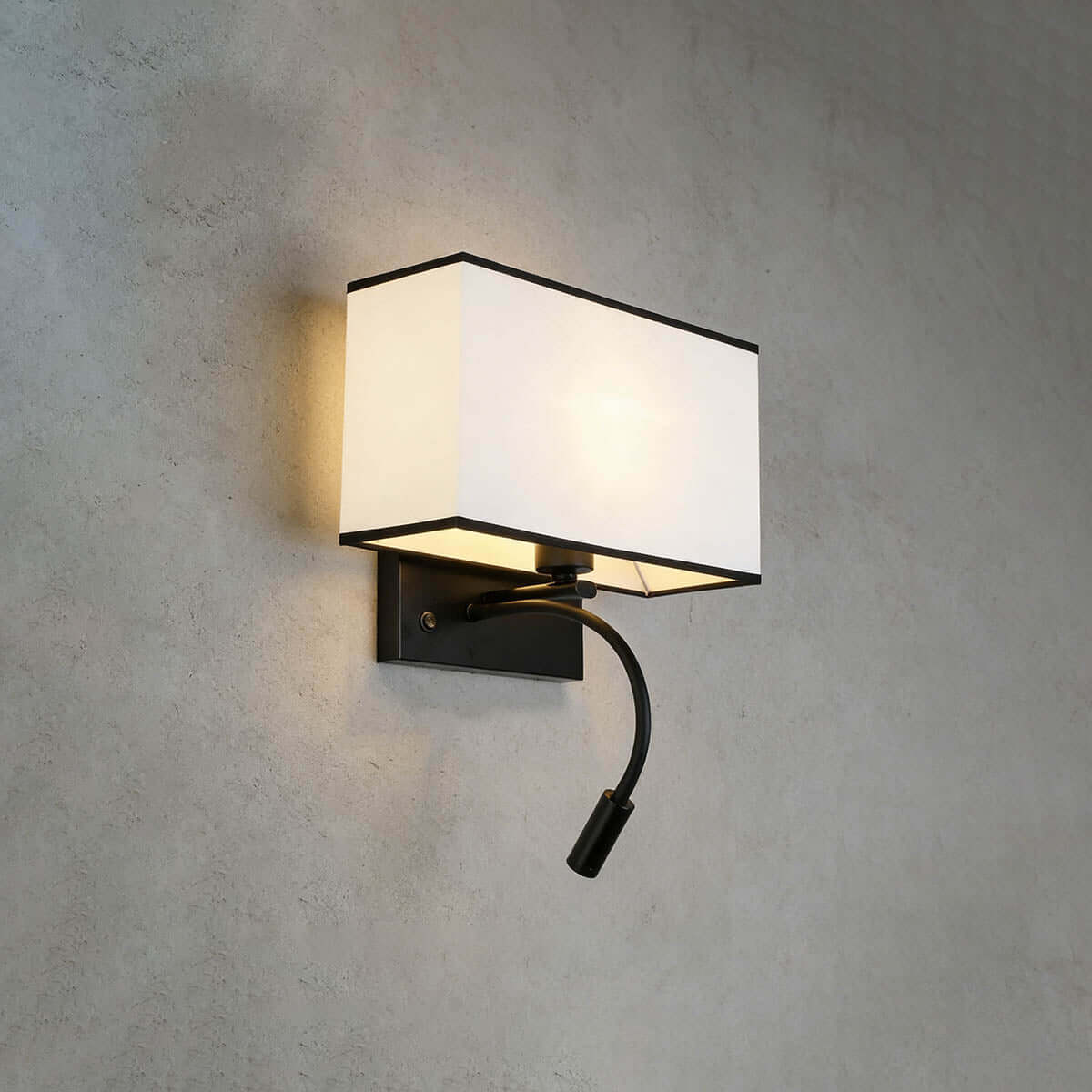 Fynal Wall Light