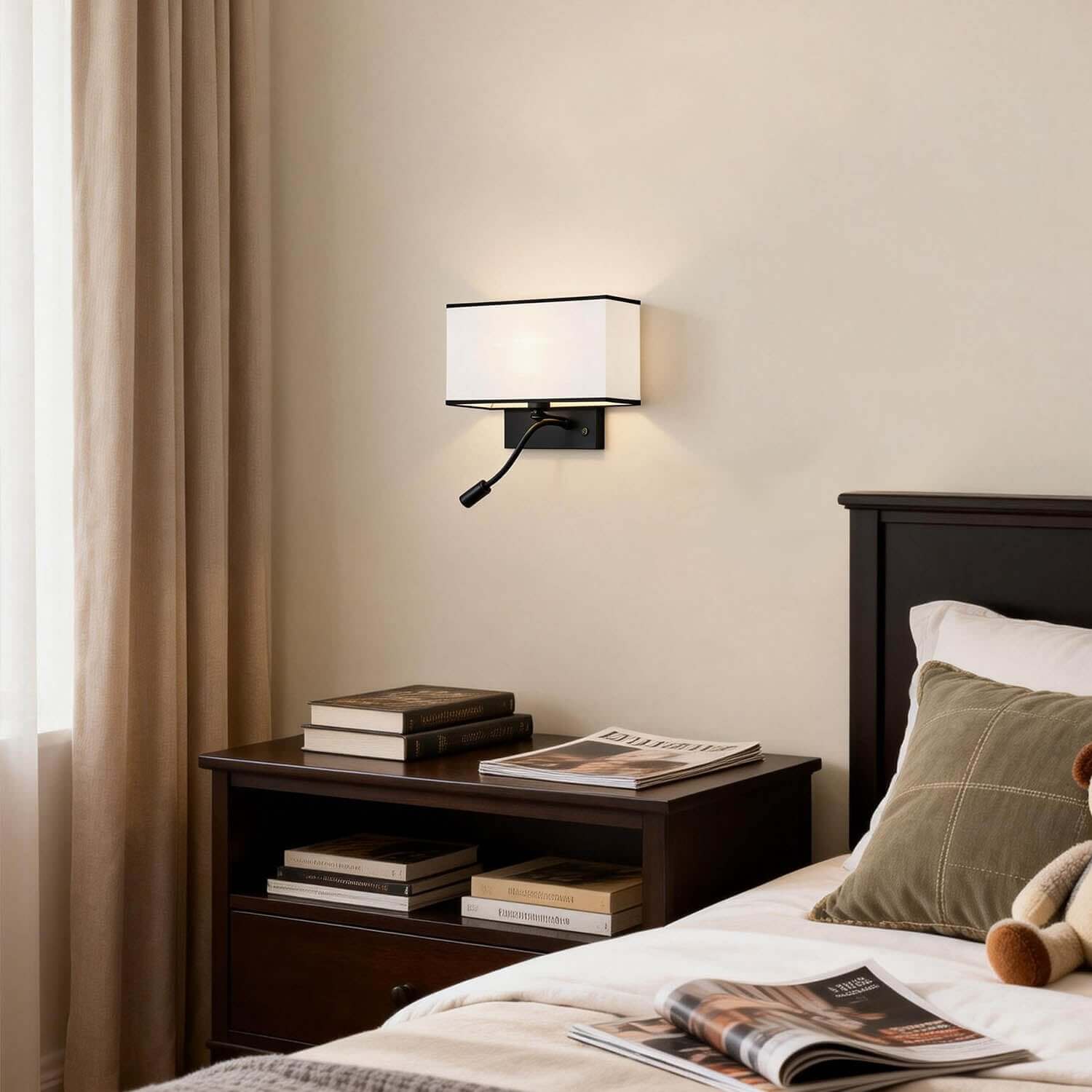 Fynal Wall Light
